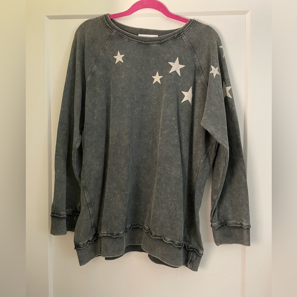 Grey Star pull over